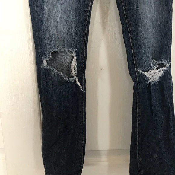 Distressed Jeans - Picture 2 of 3